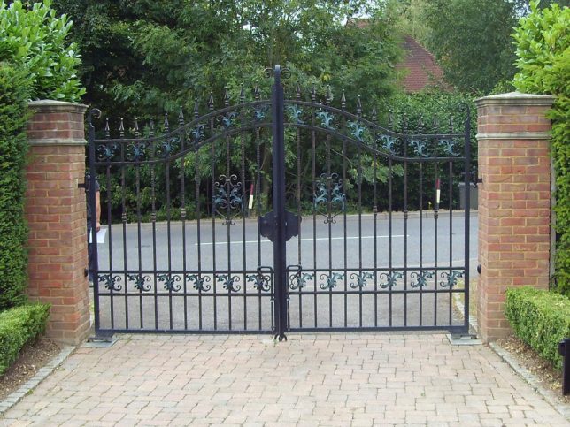 metal gates