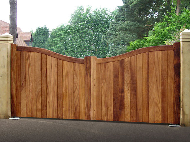 Kimpton Iroko Reverse Sweep Swing Gates